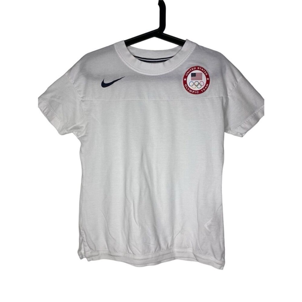 Nike Women’s Olympic Patch Shirt - Medium